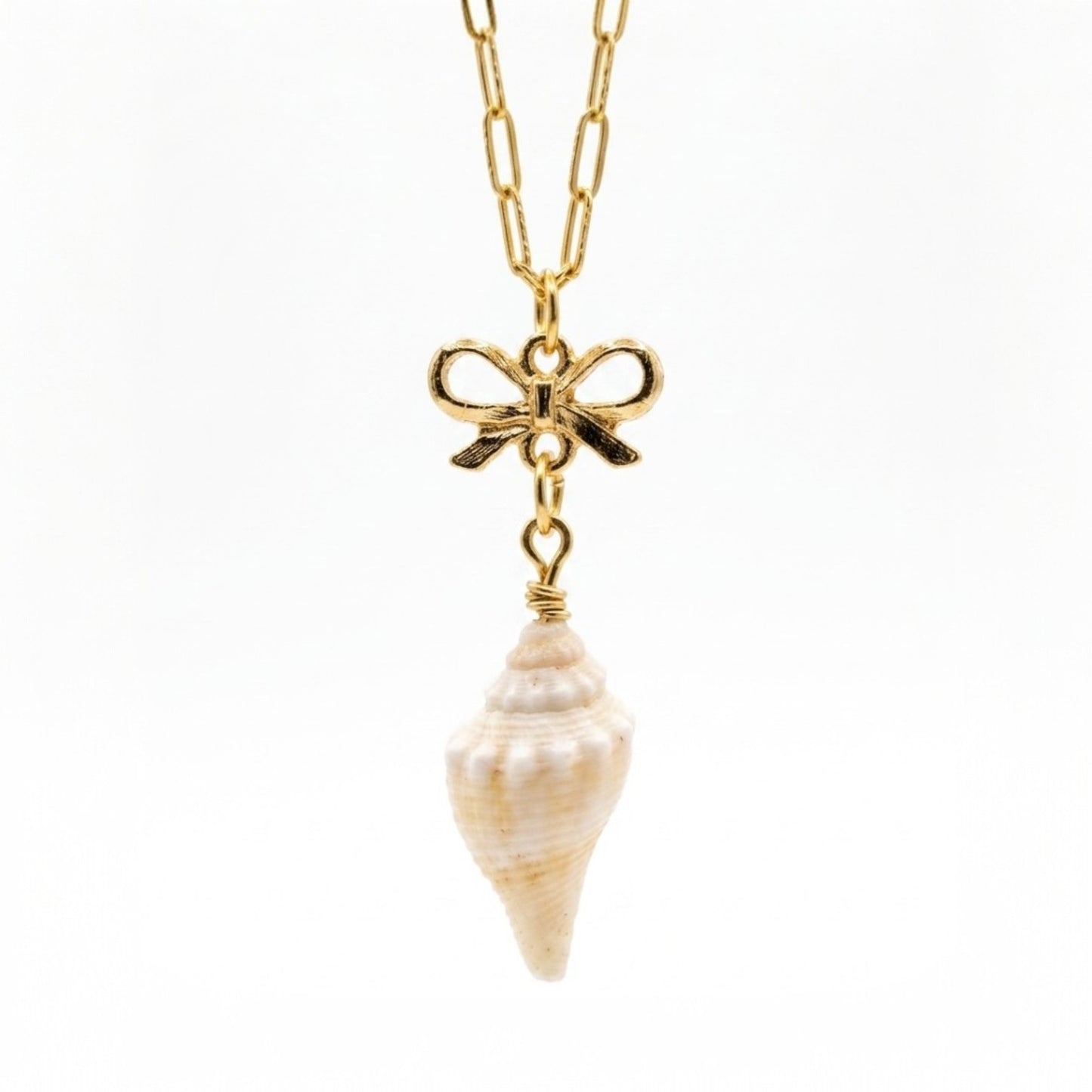 Coastal Bow Shell Necklace