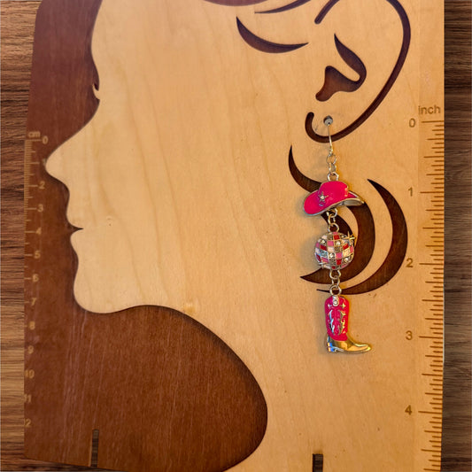 Yeehaw & Disco – Pink Cowboy Hat + Boot Party Earrings 💃🤠✨